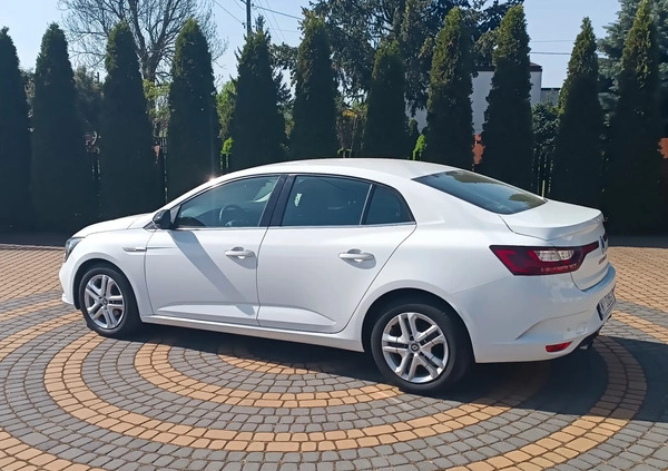 Renault Megane cena 48800 przebieg: 128000, rok produkcji 2017 z Mława małe 106